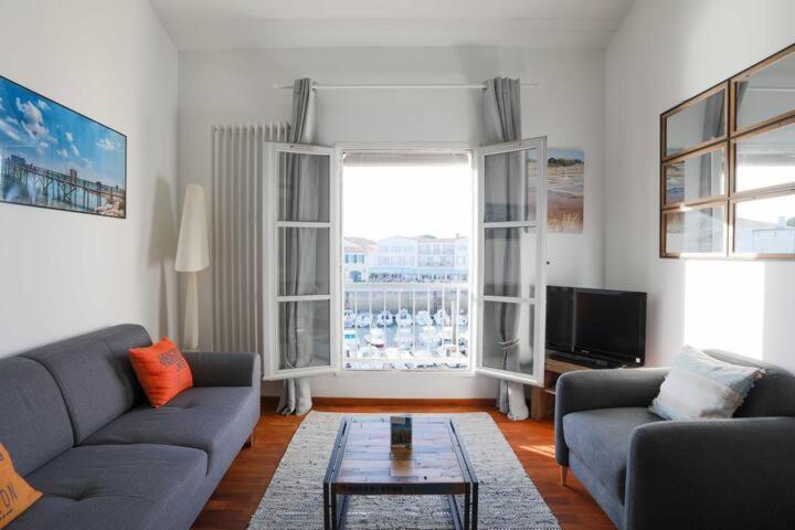 Апартаменты Sur L'Ilot De St Martin Au Centre Du Port Vue Exceptionnelle ! Сен-Мартен-де-Ре Экстерьер фото